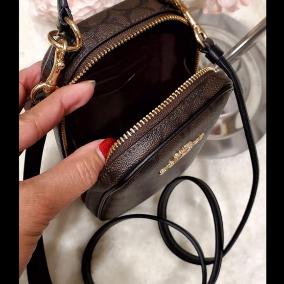 Coach Phone/Wallet Crossbody or Sling Bag - Picture 3 of 4